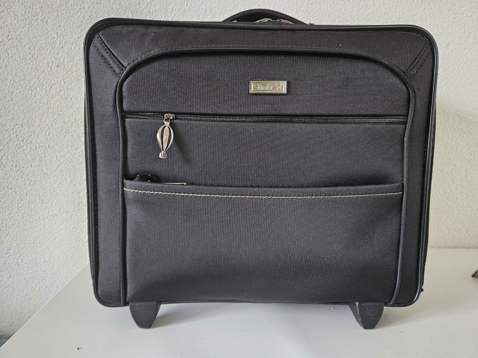 Koffer & Taschen: AktenKoffer Trolley Stratic, Top Zustand – Gebraucht aus Abtwil AG von Ayline.a8