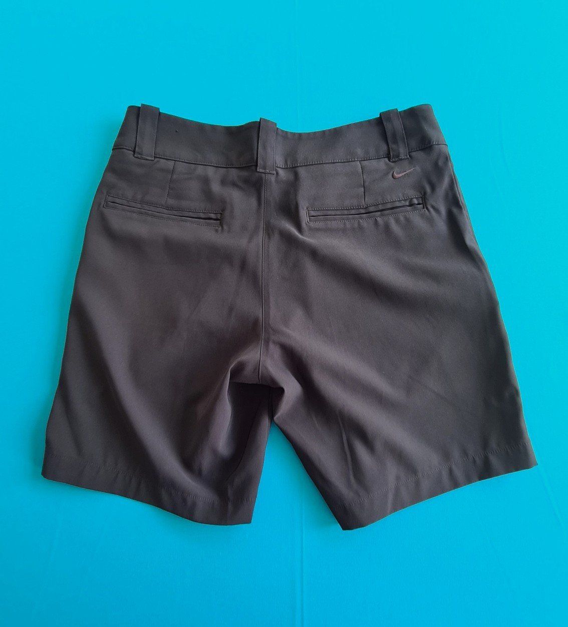 Nike Pantaloni: Hose NIKE Golf Gr. 34 – Usato da Saland venduto da V-Tour 1