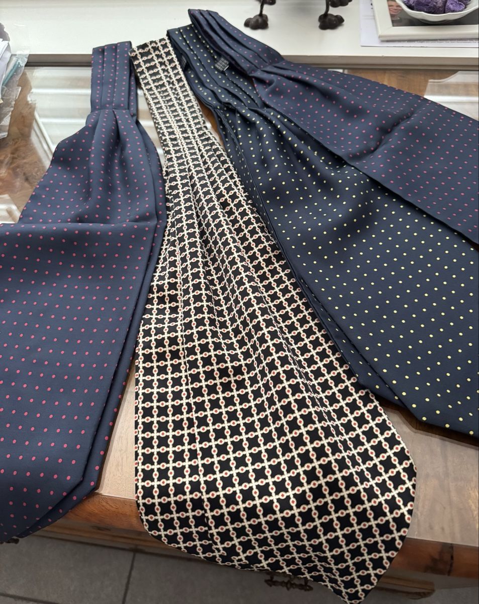 Sciarpe: Herren Foulard Seide neu – Nuovo (secondo la descrizione) da Sins venduto da ger_d8rz 1