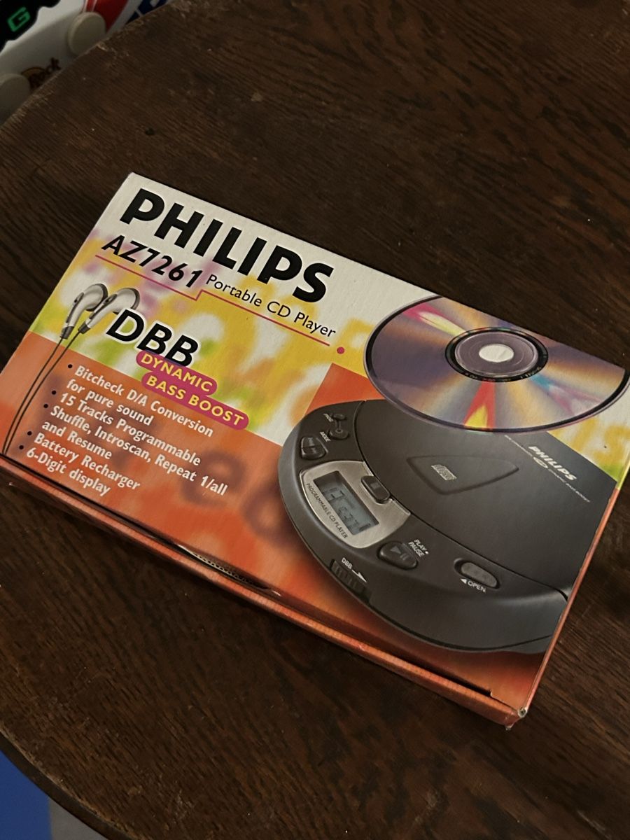 Philips Lettore multimediale portatile: Lecteur CD portable Philips AZ7261 avec chargeur – Nuovo e nell'imballaggio originale da Thierrens venduto da Bigla 1