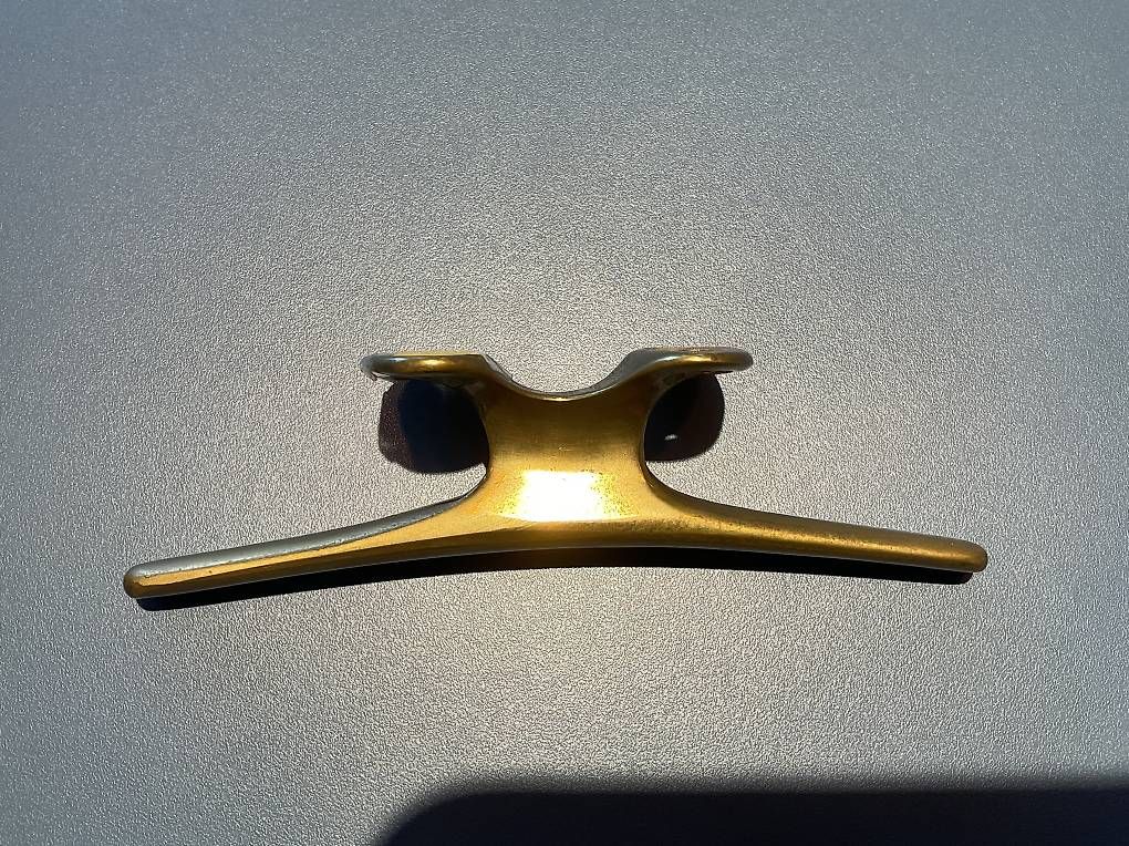 Barche: Nautische Klampe aus Messing – Nuovo (secondo la descrizione) da Horw venduto da inf_x668 1