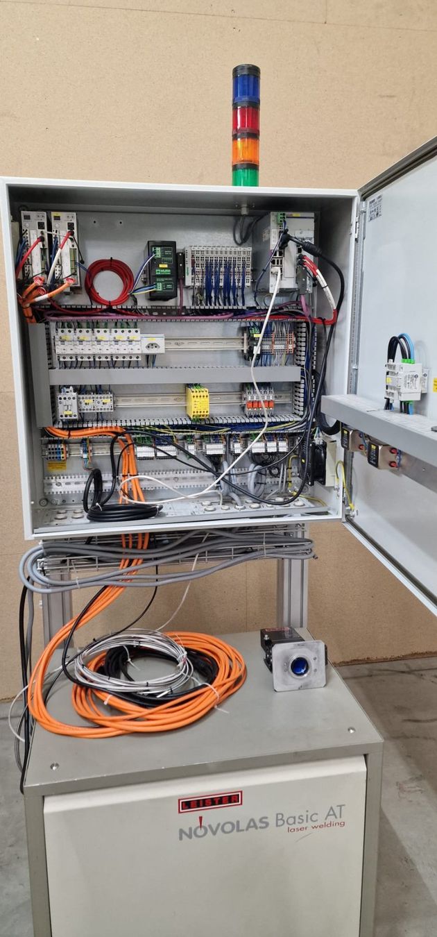 Tutte le macchine: LEISTER NOVOLAS Basic AT 40W Kunststoffschweissen | komplett – Usato da Chur venduto da shop.chur 3