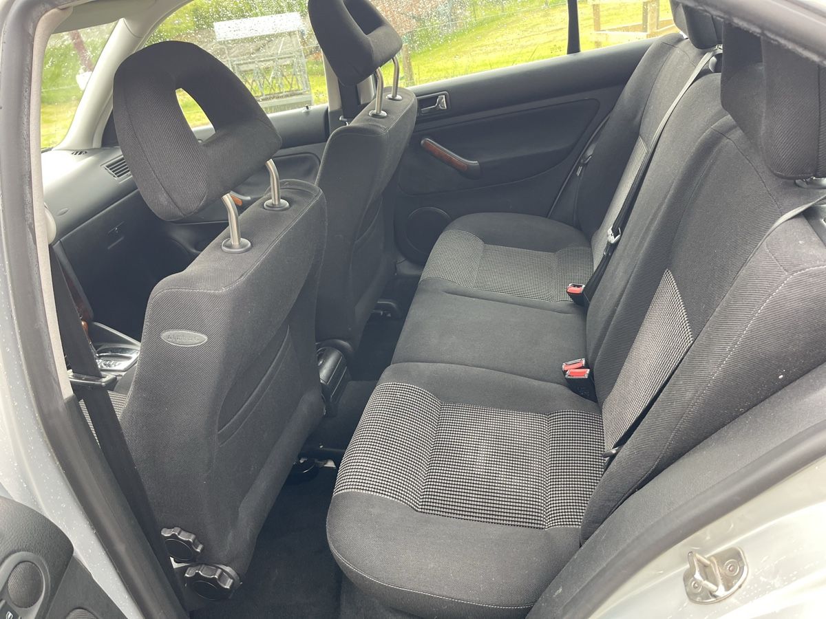 VW Automobili: VW BORA V5 Automat – Usato da Spiez venduto da bertula 6