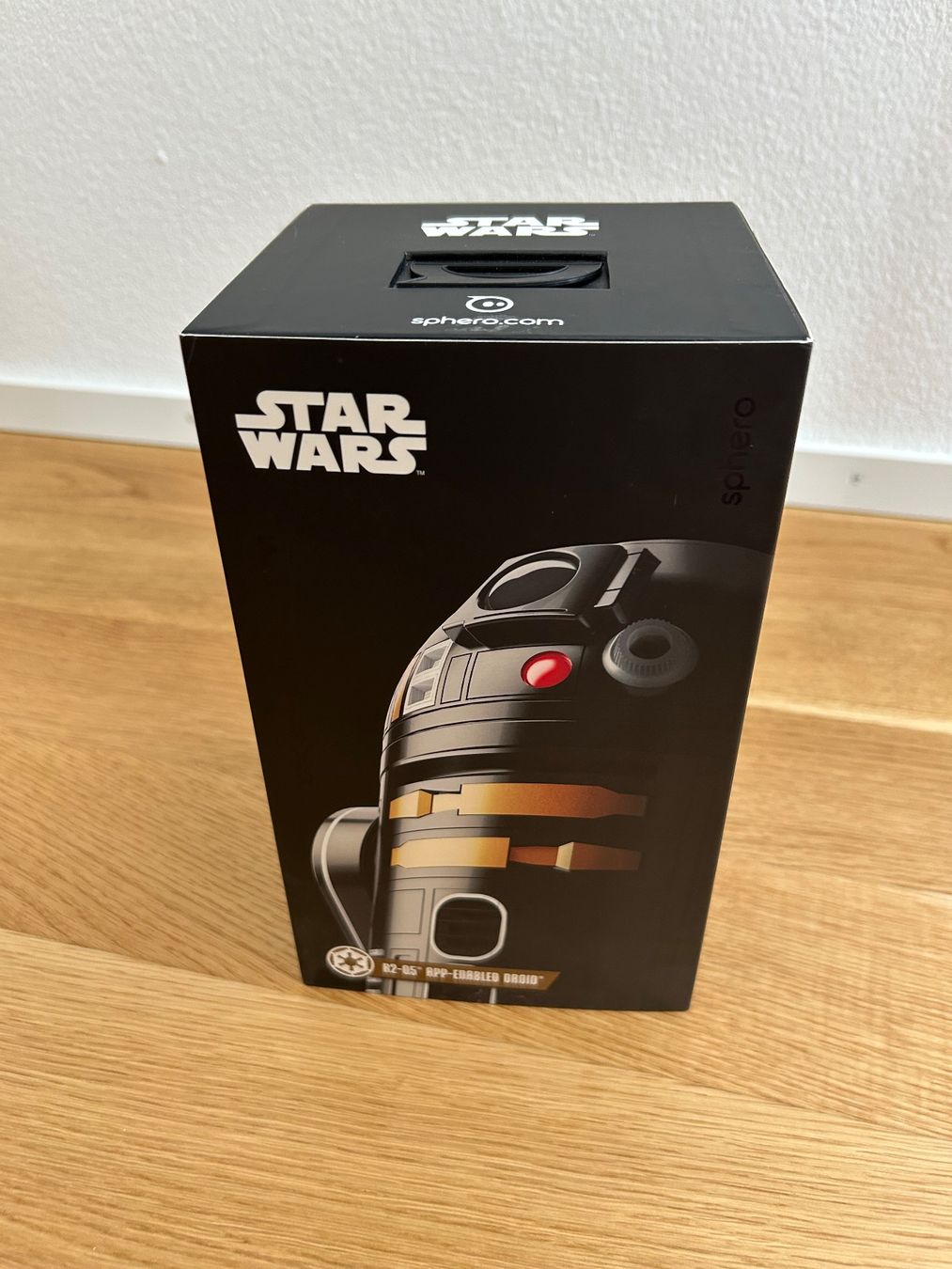Star Wars Giocattoli: Star Wars R2-Q5 Figur mit Box Sphero – Usato da Altenrhein venduto da _6sbw 3