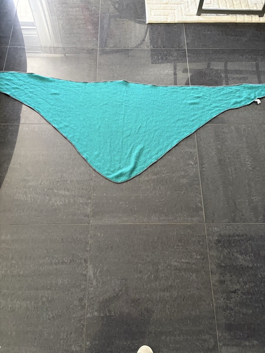 Foulard & Sciarpe: Sarah Sally Schal  – Usato da Bergdietikon venduto da dinogt4 6