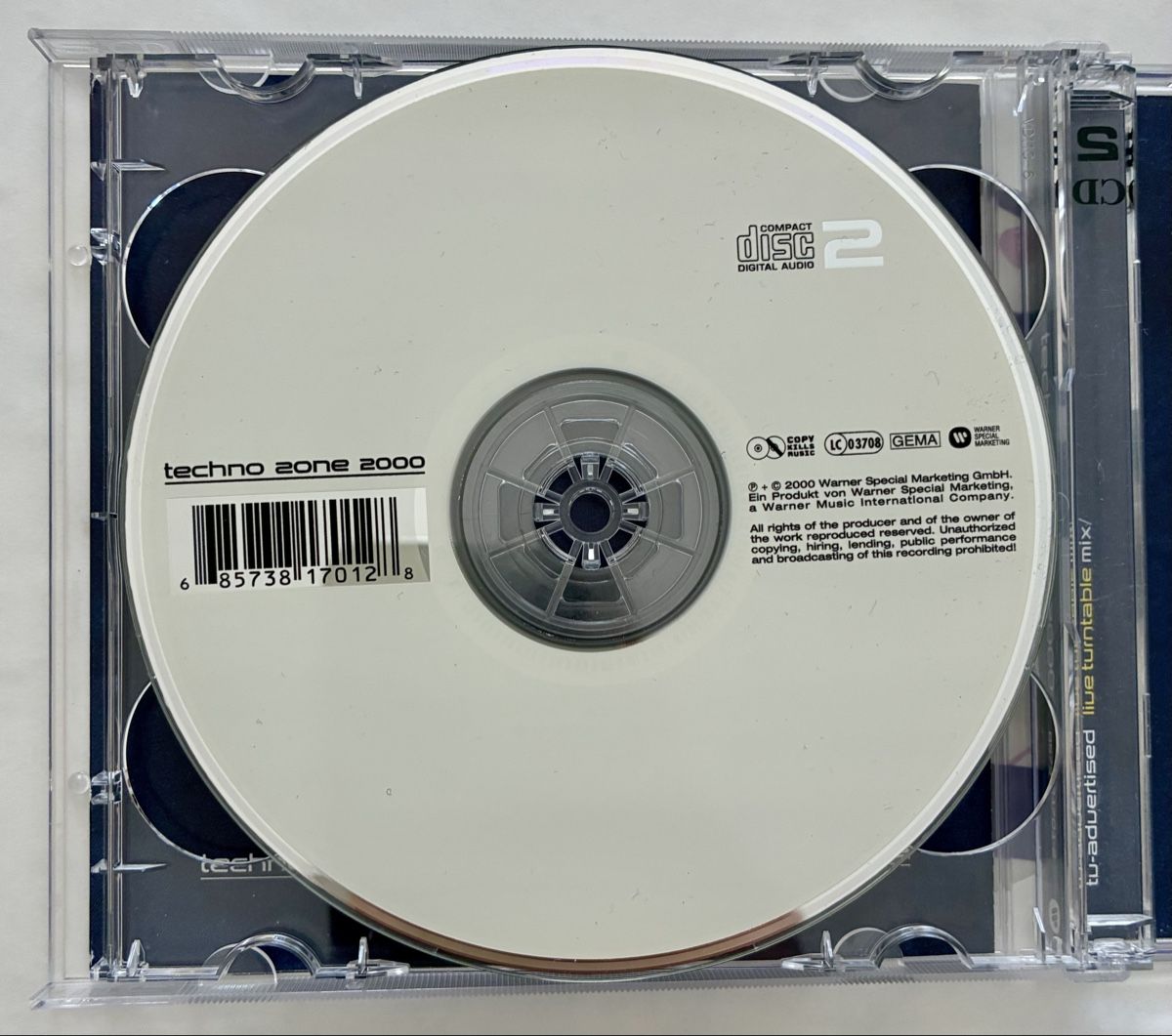 CDs: TECHNO ZONE 2000 – Gebraucht aus Sarnen von m-basic 3