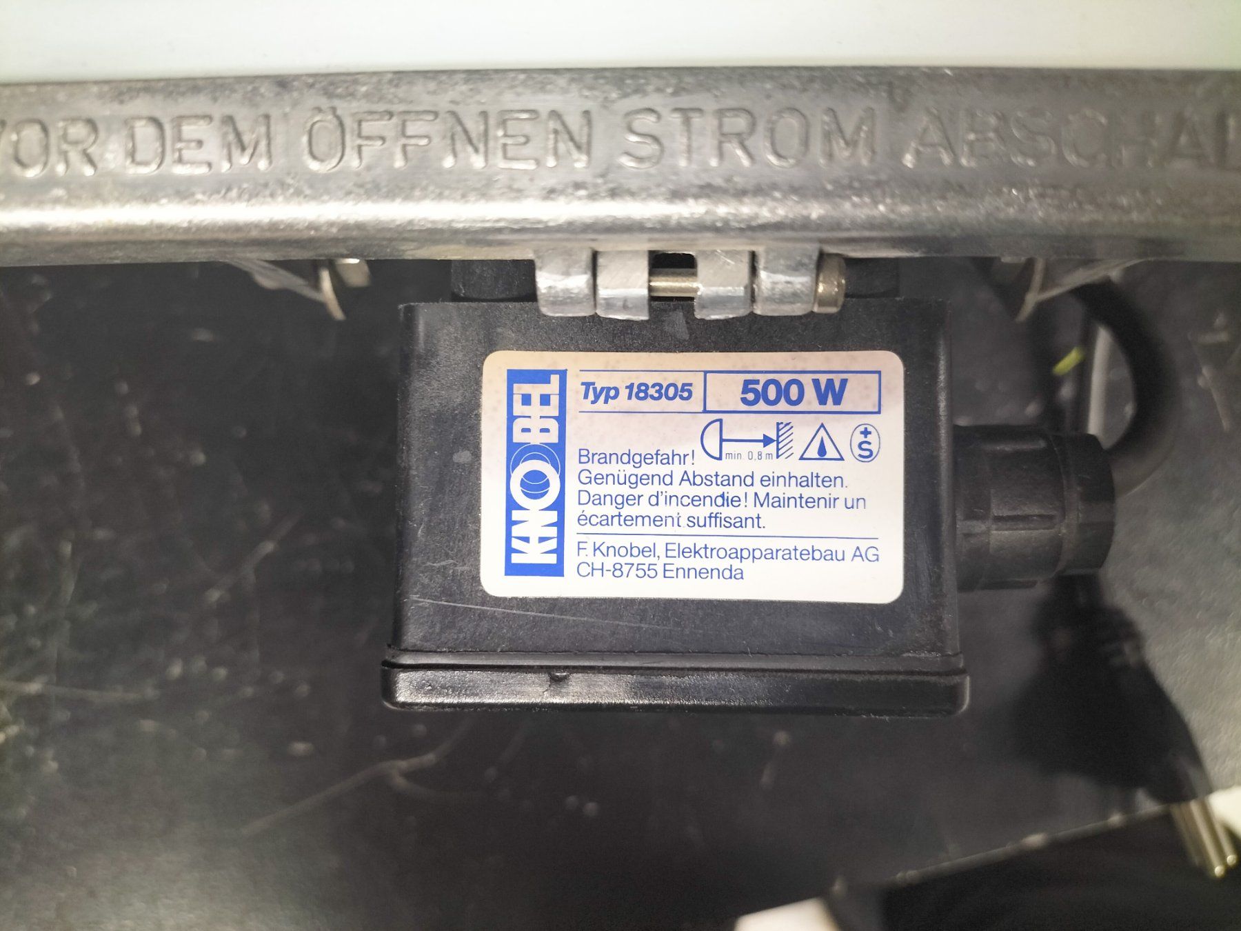Lampade: Hallogen Fluter 500w – Usato da Bern venduto da NMBE. 3