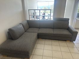 Ecksofa mit Ottomane grau Stoffbezug guter Zustand