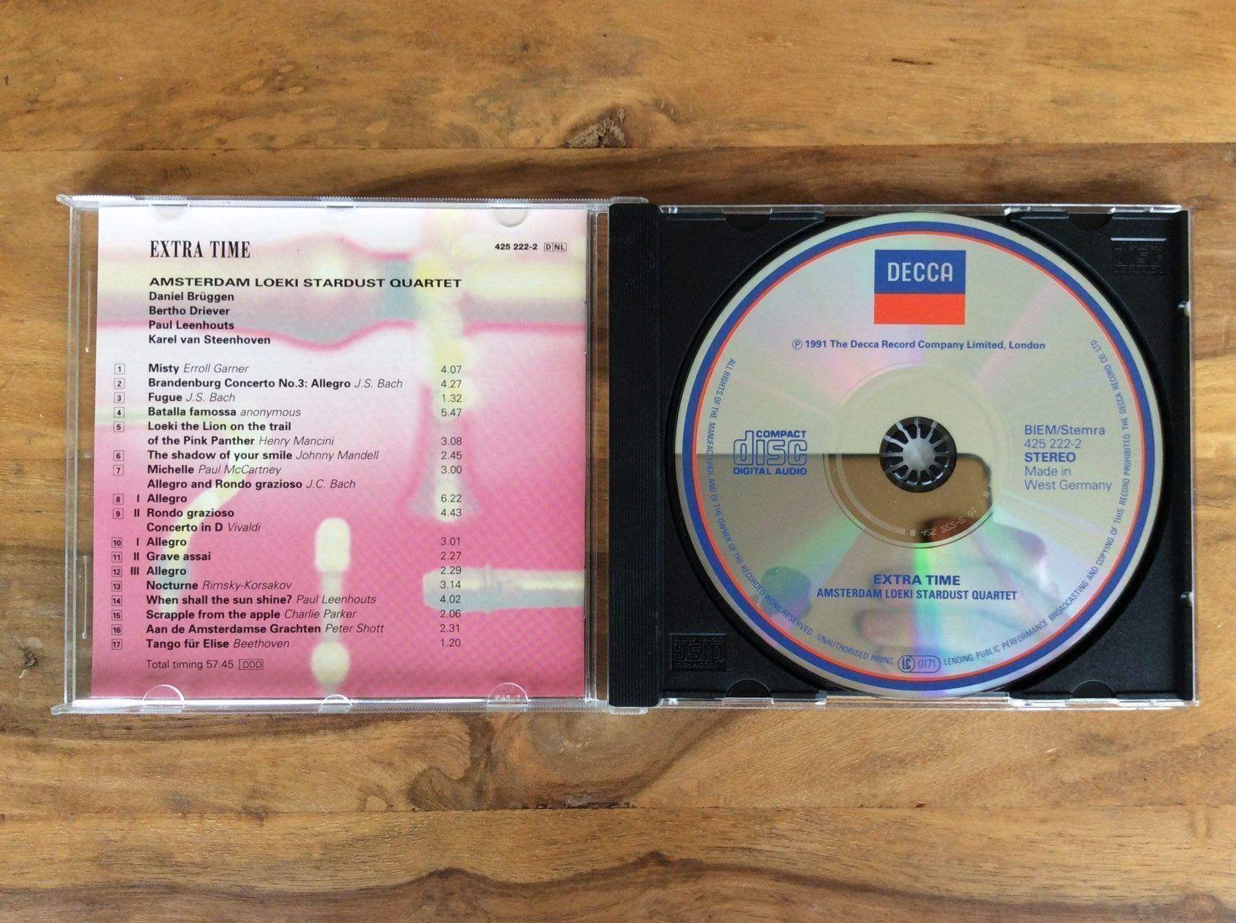 CD: Amsterdam Loeki Stardust Quartet – Extra – Usato da Horgen venduto da flyingpenguin2000 1