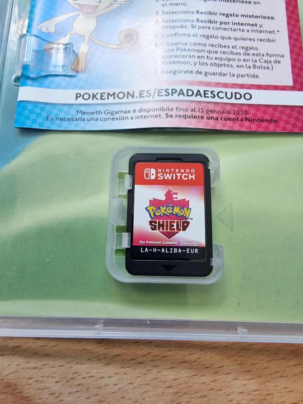 Pokémon Jeux: Nintendo Switch Spiel Pokemon Schild/Escuado Multilanguage  – D'occasion à Fahrwangen par luk_bhw7 2