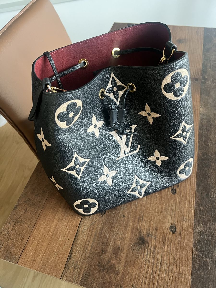 Louis Vuitton Borse da donna: LV NéoNoé MM bucket bag – Nuovo (secondo la descrizione) da Zürich venduto da Natcat18 1
