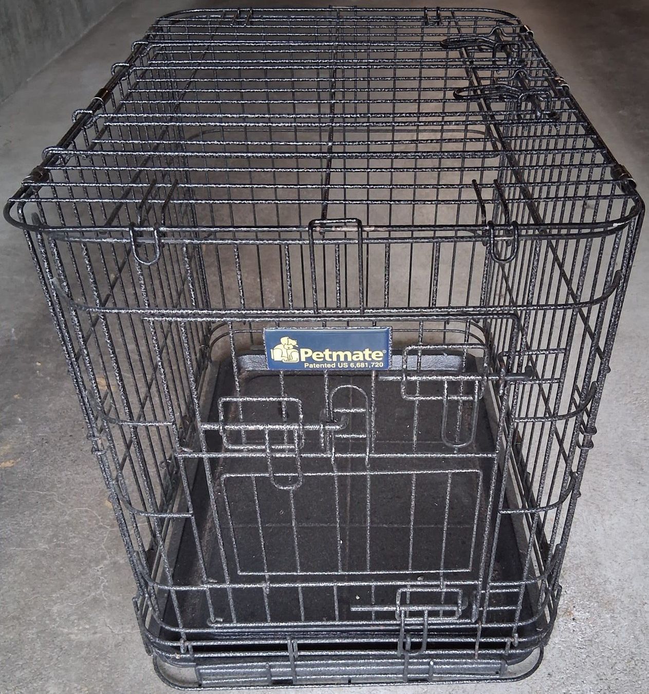 Cages, transport & sécurité: Hundekäfig  Petmate – D'occasion à Riehen par ept_m26h