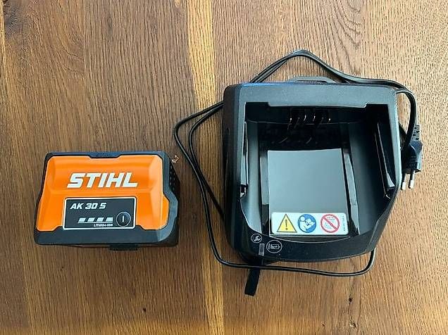 Tutti gli attrezzi: Stihl débroussailleuse FSA 101 neuve  – Nuovo e nell'imballaggio originale da Colombier VD venduto da DENYSE01 3