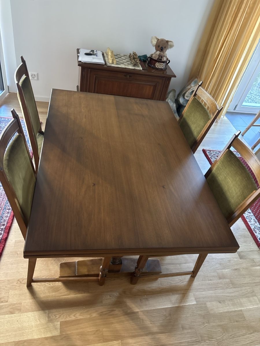 Set di tavolo e panche: Tisch mit 4 Stühler 1970er - Hochwertig – Usato da Winterthur venduto da Pescheweber 1