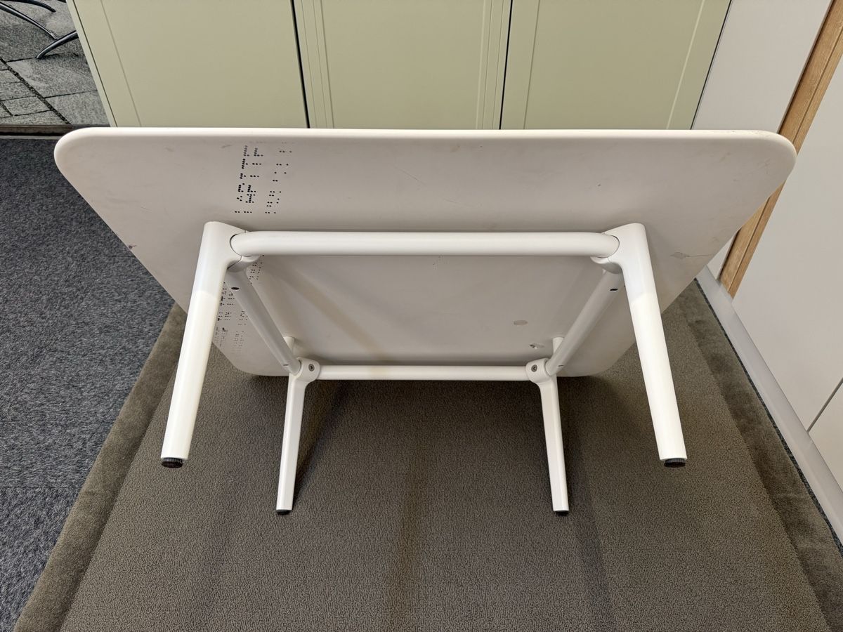 Dedon Tavoli: Dedon Tisch Ceramic -abgerundete Ecken, 90x90cm – Usato da Luzern venduto da Emelie77 3