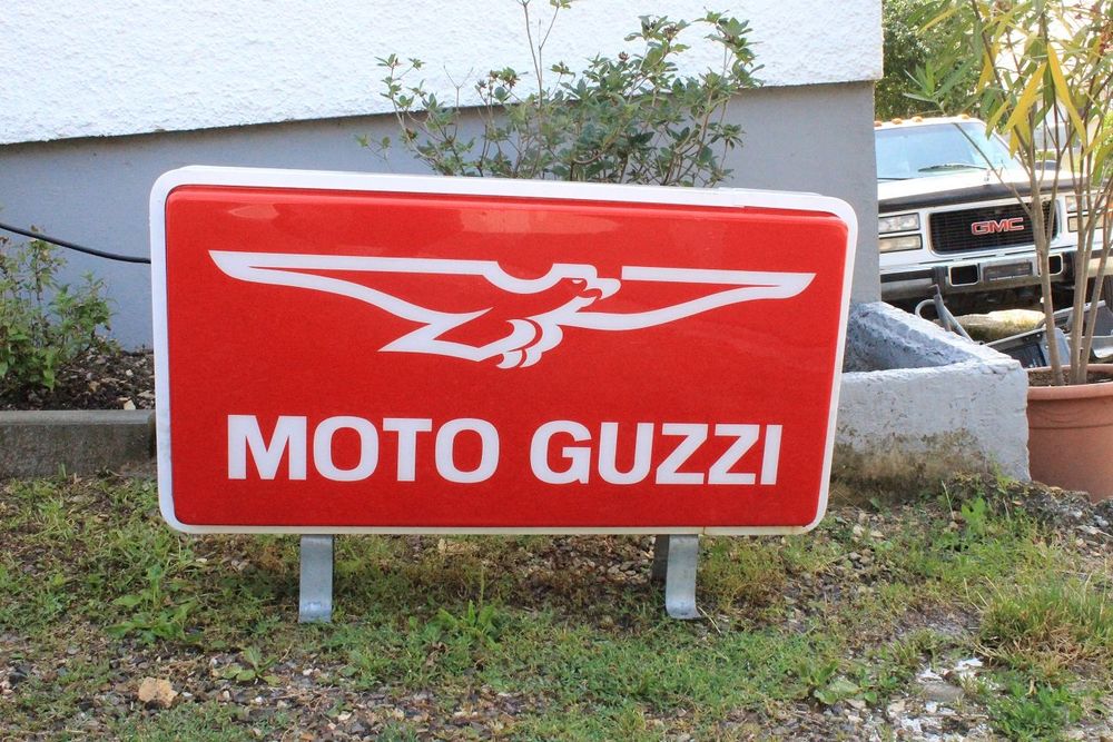 Moto Guzzi Hndler
