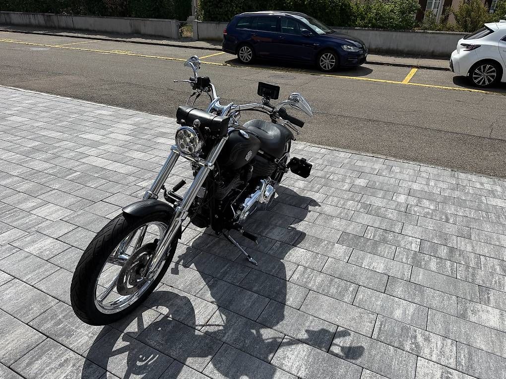 Cruisers: Harley Davidson Rocker C – D'occasion à Muttenz par Mbrunen 2