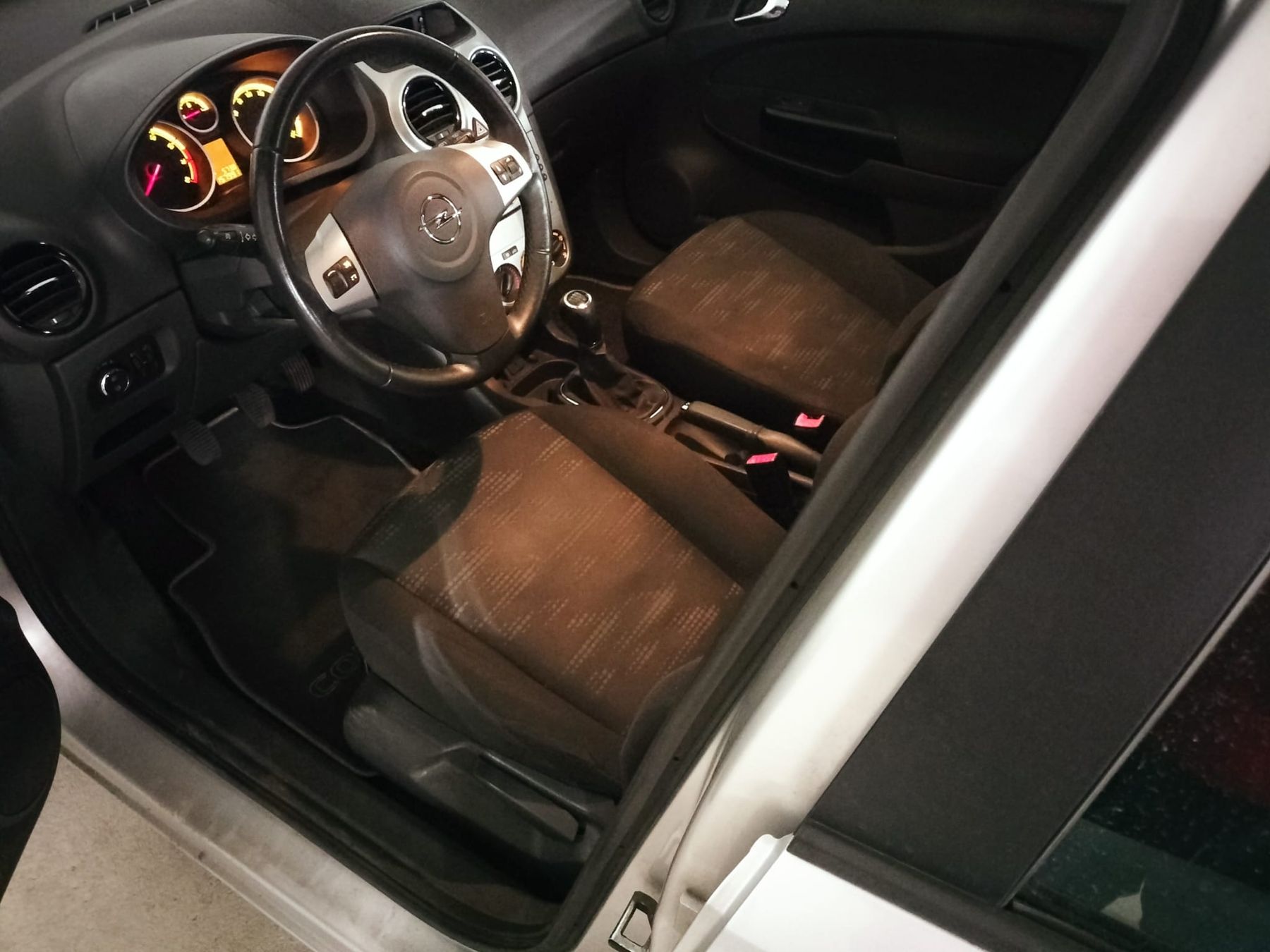 Opel Autos: Opel Corsa D 1.4 – Gebraucht aus Salmsach von Viv31 3