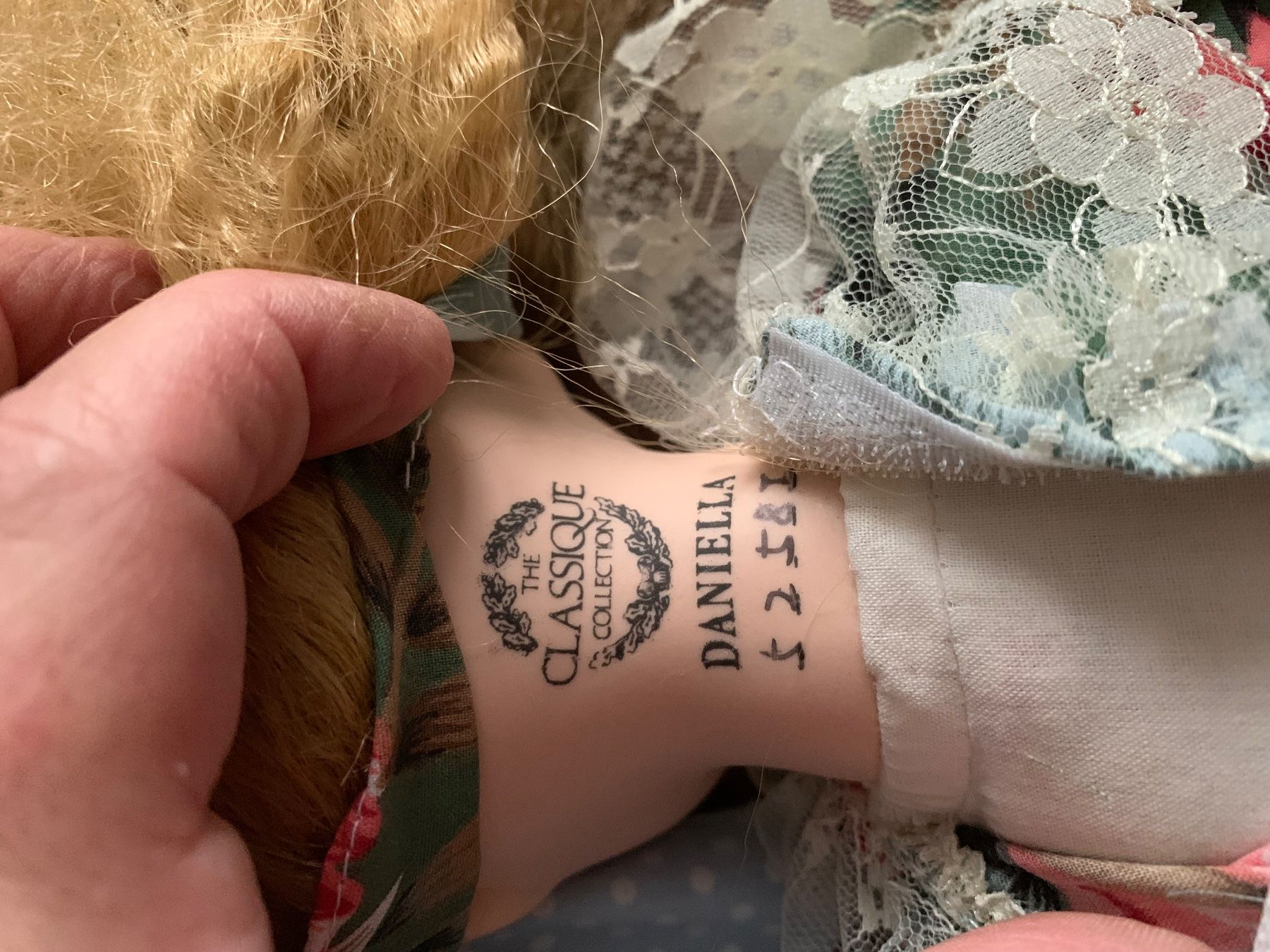 Puppen: 2 Puppen – Gebraucht aus Steinen von Firehorse66 4
