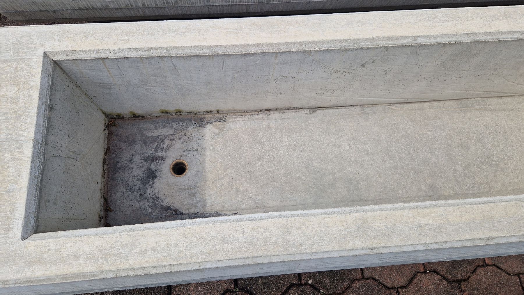 Stagni & Fontane ornamentali: Betonbrunnen Brunnentrog – Nuovo (secondo la descrizione) da Courlevon venduto da almai84 1