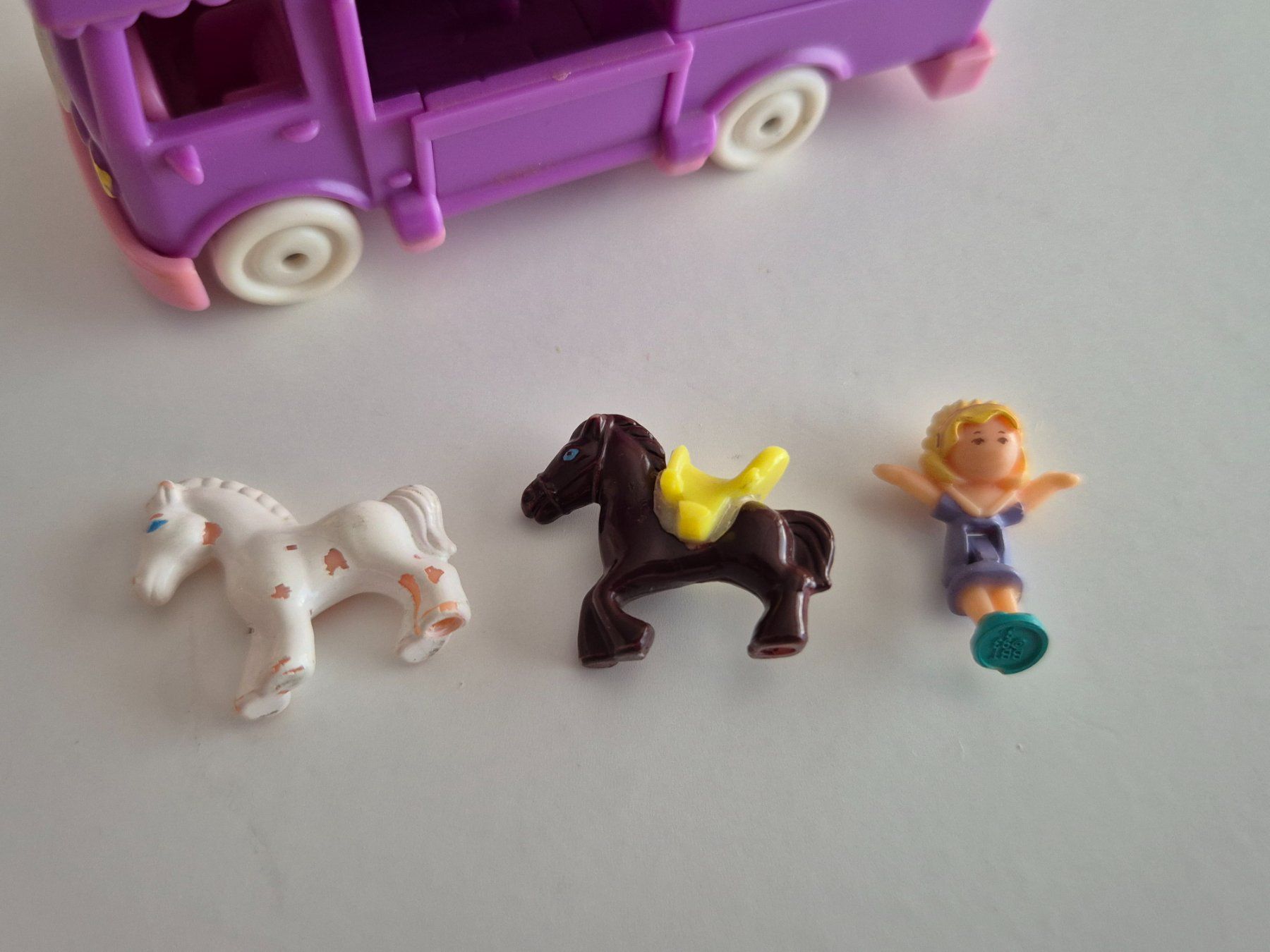 Polly Pocket Bambole: Polly Pocket Reiter Bus – Usato da Zürich venduto da pau_y8mv 2