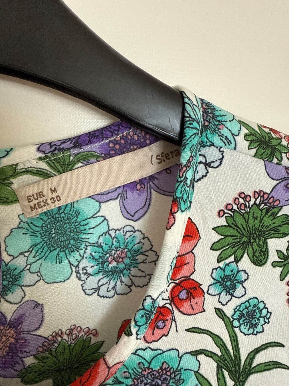 Tops: Blumen Top SFERA M – Gebraucht aus Horgen von linuxrp 5