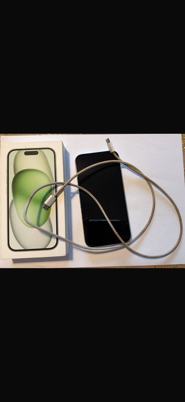 Apple Handys / Smartphones: iPhone 15 Vert 128 Go 87% batterie – Neu (gemäss Beschreibung) aus Sion von latinosbr 6