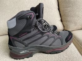 LOWA INOX GTI Leder Wanderschuhe Gr 41.5 Damen