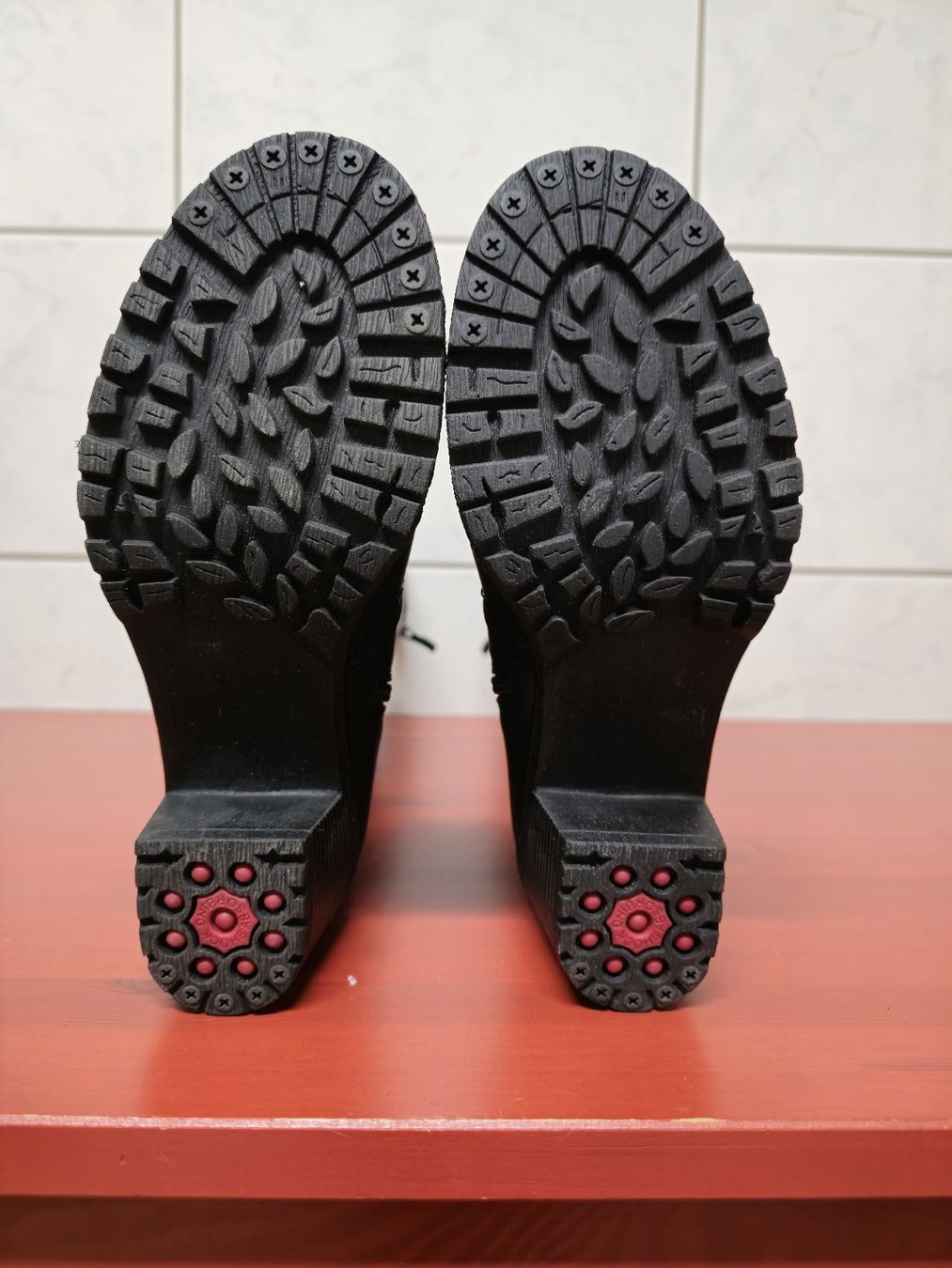 Scarpe da donna: Relife Stiefel Gr. 37 Schwarz – Nuovo e nell'imballaggio originale da Schmerikon venduto da mike_96 4