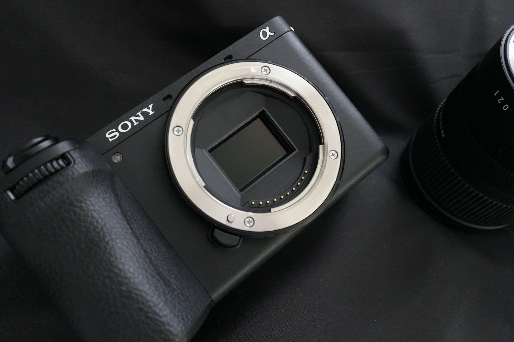 Sony Fotocamera: Sony A6700 + Sigma 18.50mm F2.8 DC DN – Nuovo (secondo la descrizione) da Elsau venduto da mmue56 5
