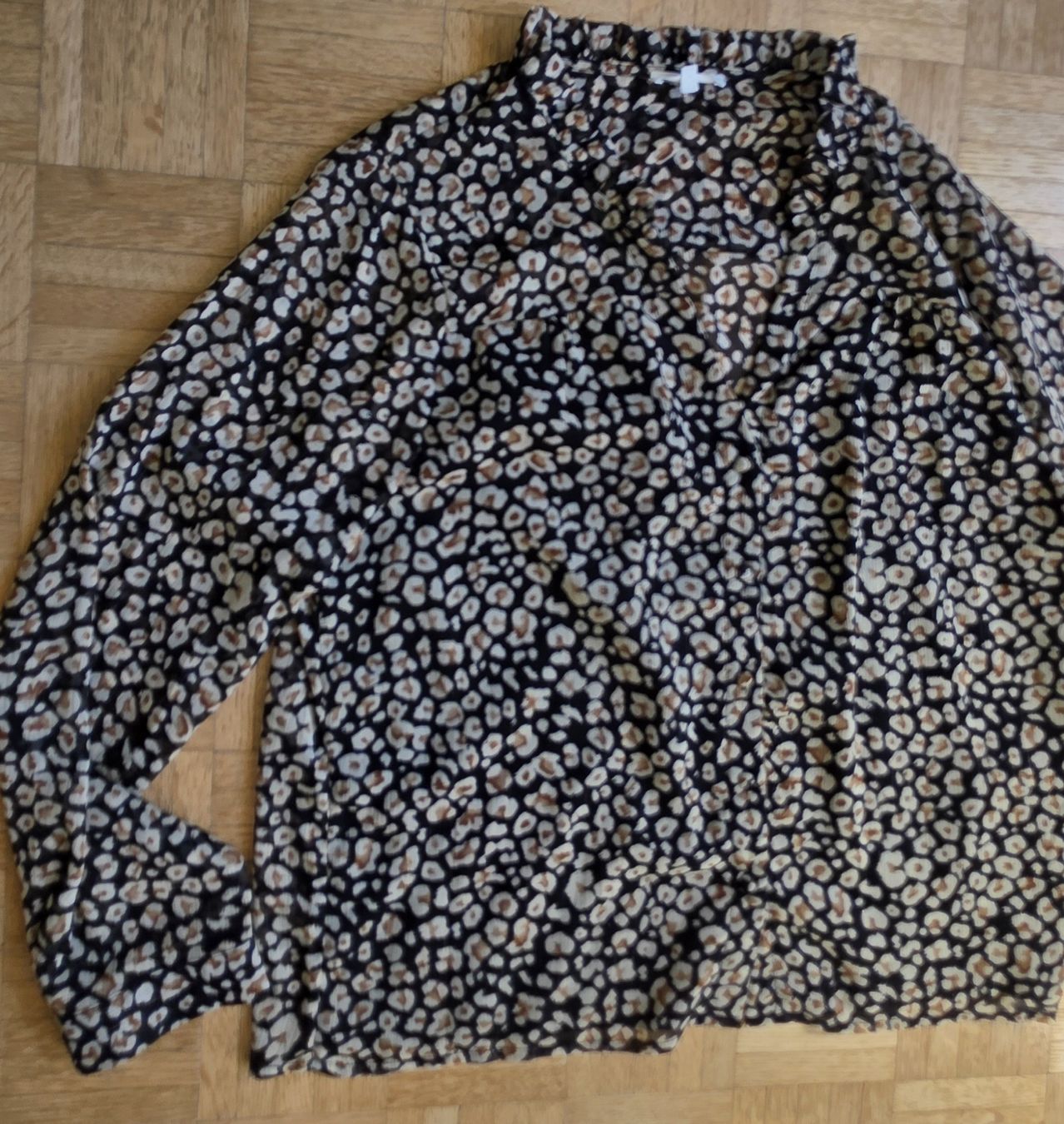 Camicette: Chemise /blouse  – Usato da Yverdon-les-Bains venduto da van_dq65 4