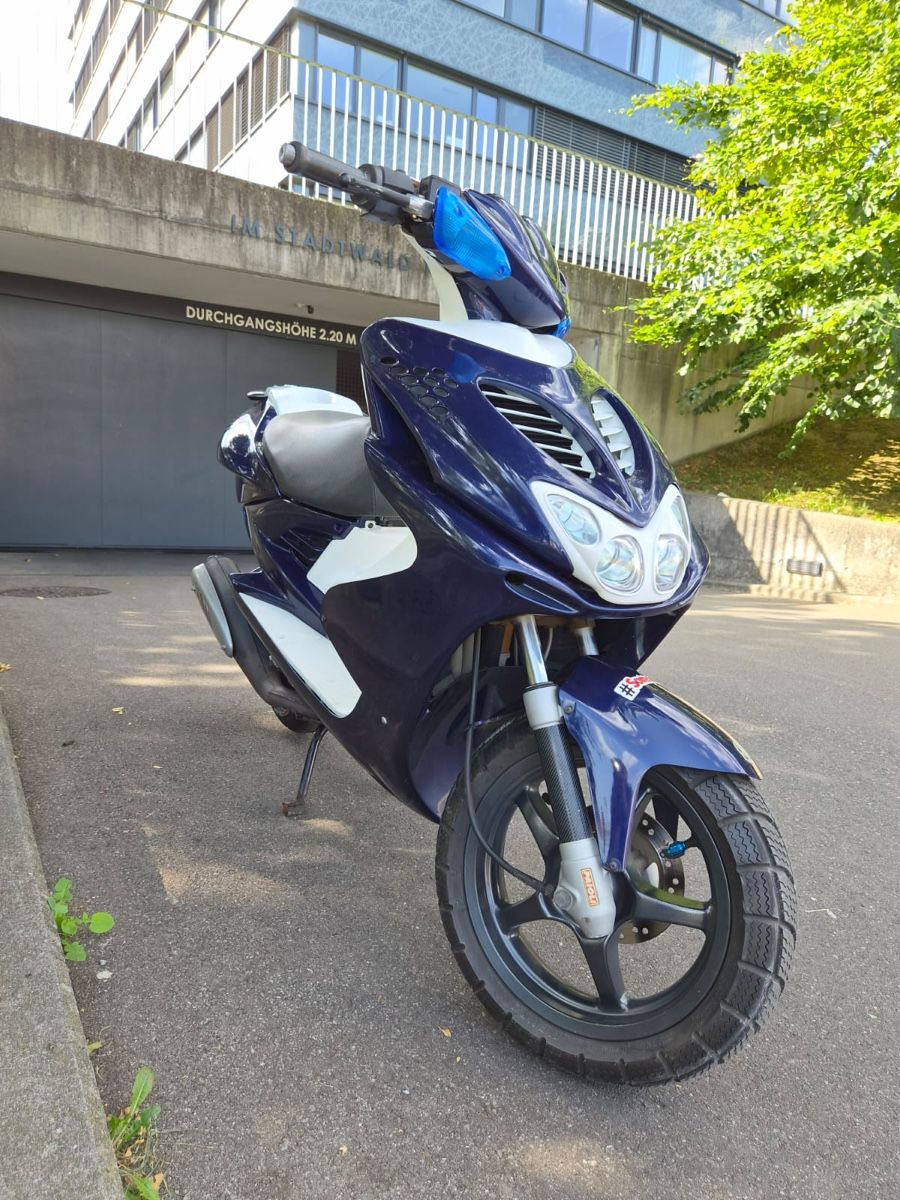 Yamaha Scooter: Yamaha Aerox – Usato da St. Gallen venduto da Luis_w98 1