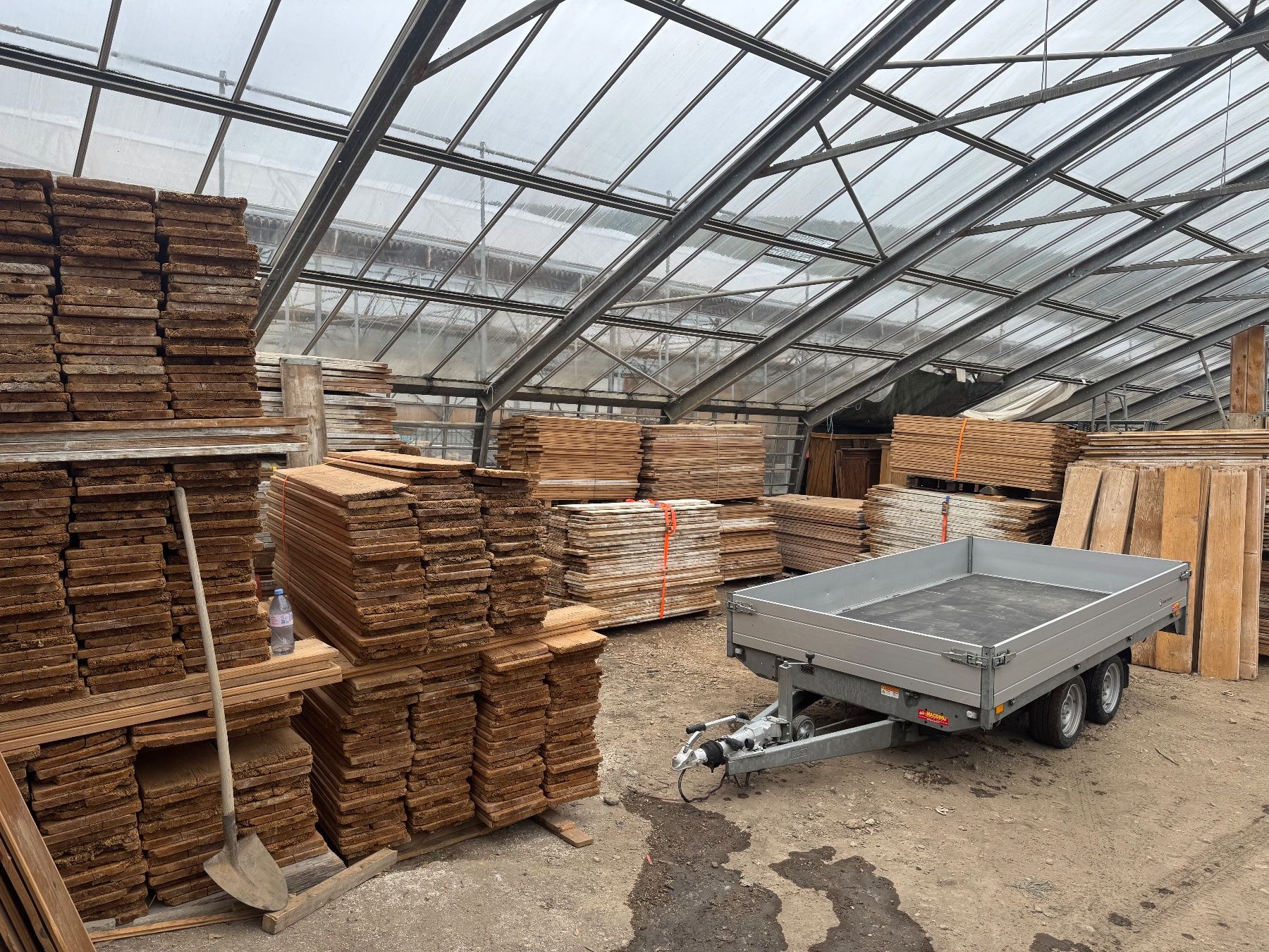 Articoli in legno: 1500 m2 vieux bois brossé  planches – Usato da St-Blaise venduto da Jack.b 6