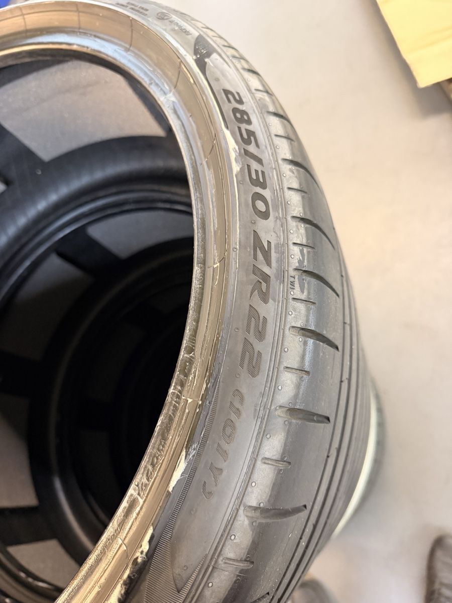Pirelli Pneus & Kompletträder: 285/30 R22 Pirelli P Zero AO – Gebraucht aus Bischofszell von TURBO_POWER