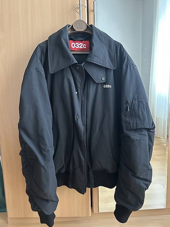 032C Giacche: 032c Bomber Jacket – Usato da Chur venduto da anginsp