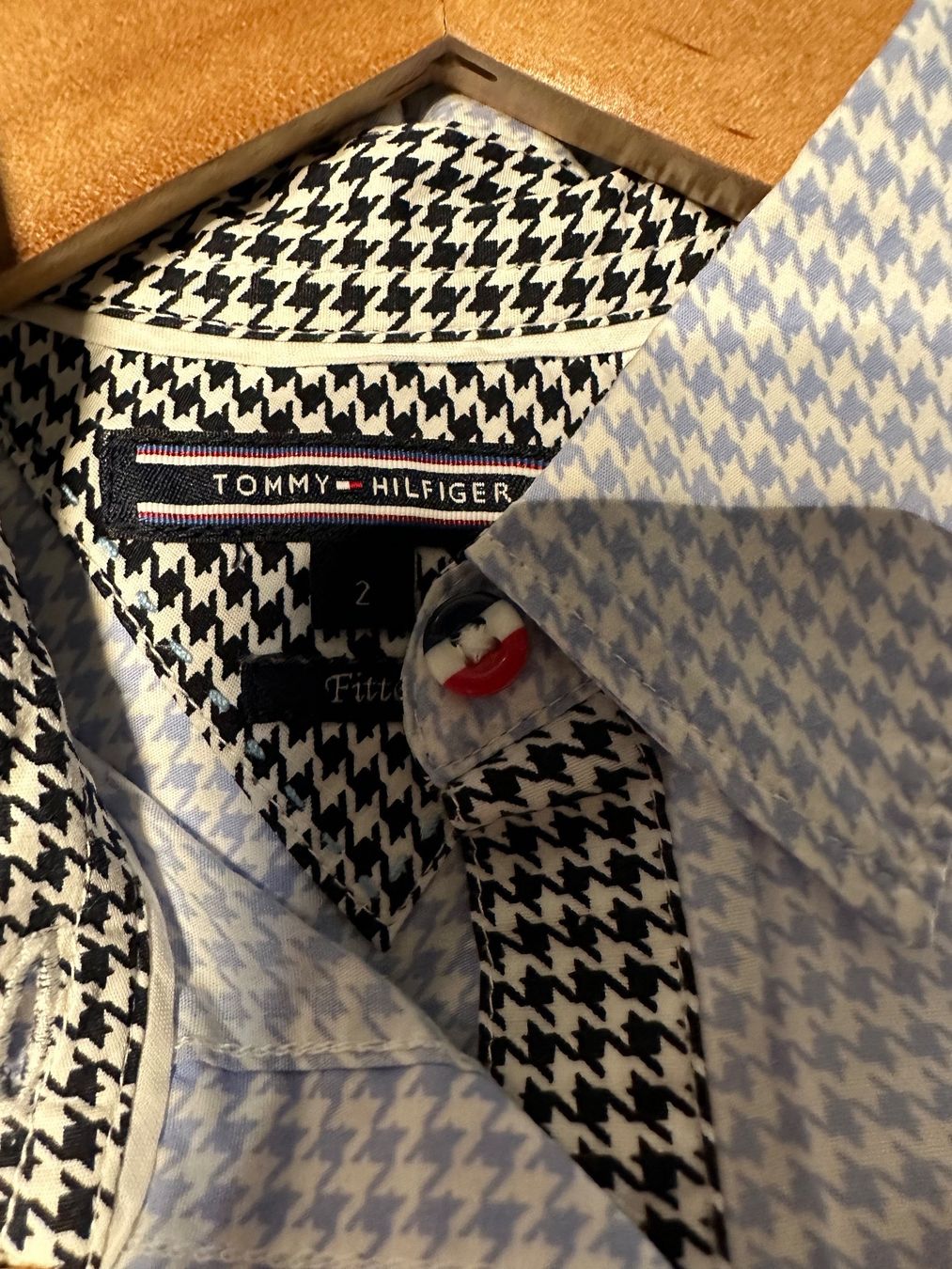 Tommy Hilfiger Blusen: Tommy Hilfiger Bluse Grösse 32 – Gebraucht aus Winterthur von AngiDi 7