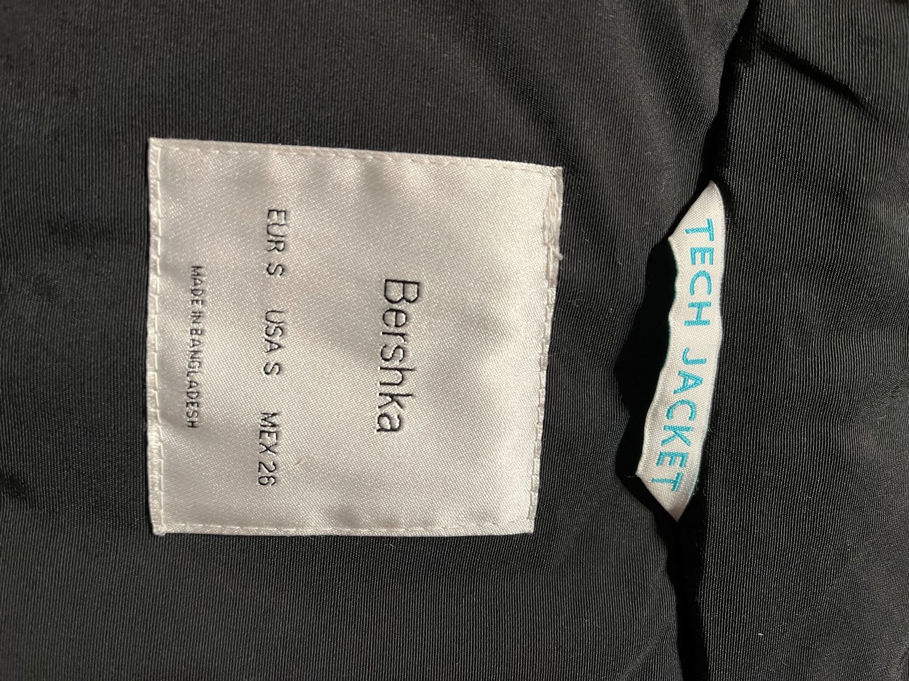Bershka Jacken: Veste taille s Bershka sophie – Gebraucht aus Veyrier von kimedovapa 2