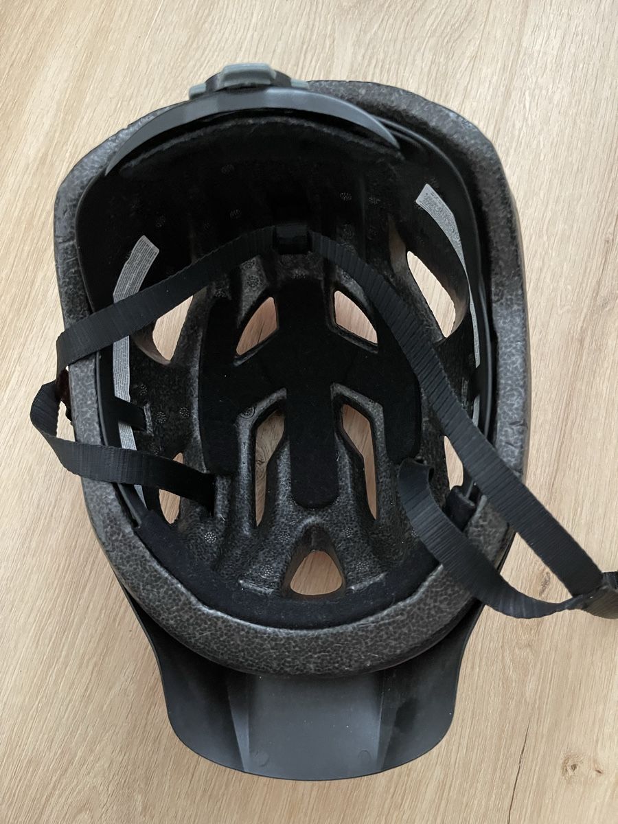 Caschi: Rockrider MTB Helm Grösse XL – Usato da Mühlau venduto da cnidi68 1