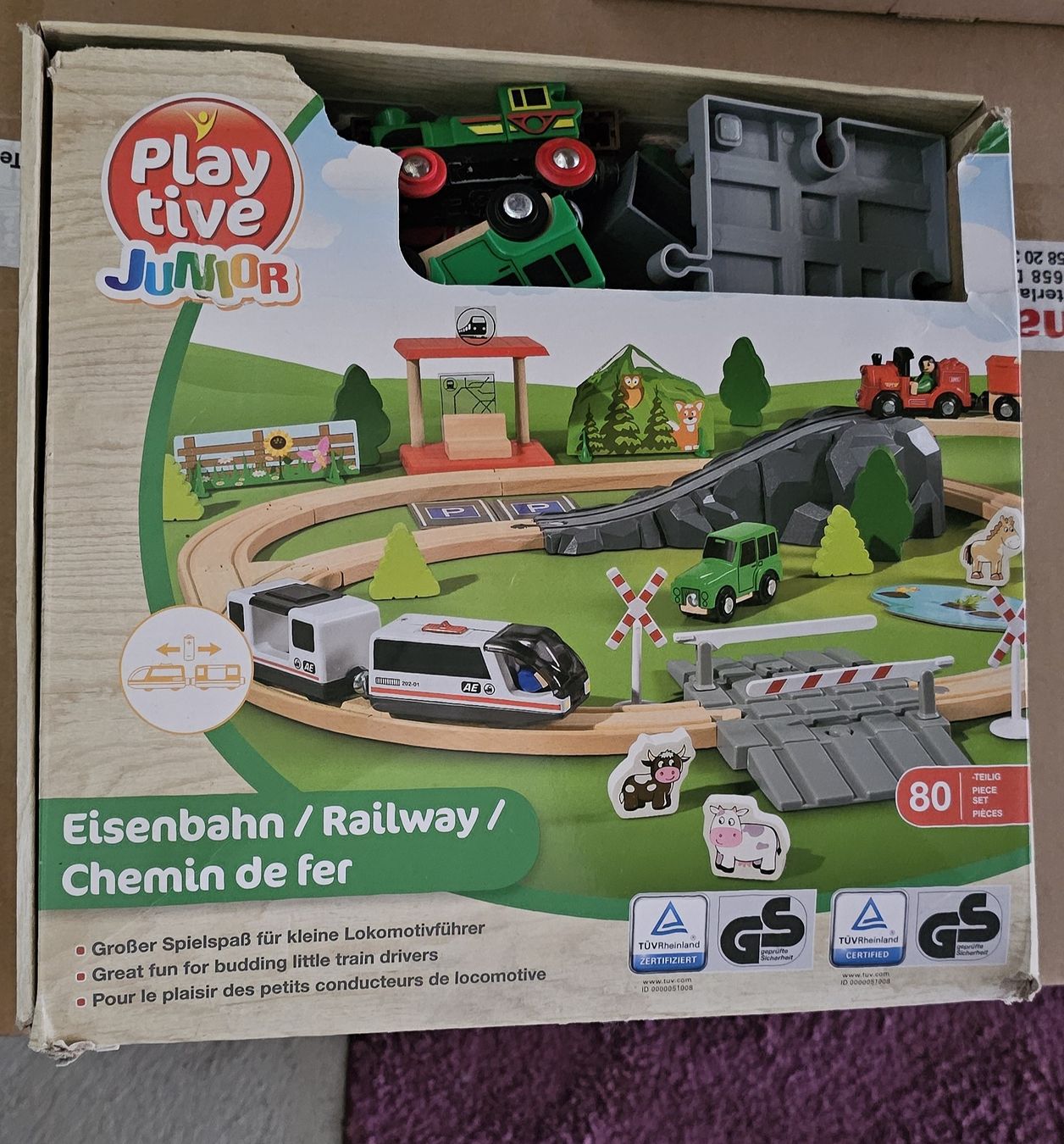 Spielzeuge: Eisenbahn Set (Lokomotive) – Gebraucht aus Mörigen von Perlenk