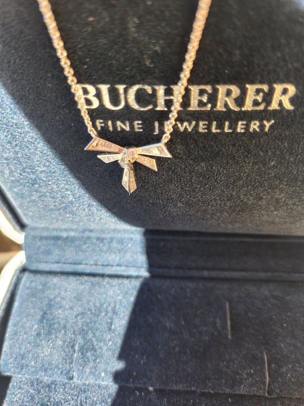 Ketten: Bucherer " Collier 18k Weissgold. – Gebraucht aus Dietikon von Oxana01 1