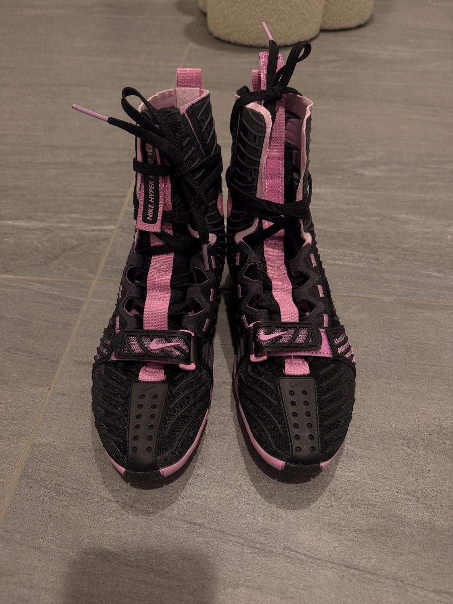 Scarpe da uomo: Nike HyperKO 3 Schwarz/Pink Gr. 38.5 – Usato da Zürich venduto da Jane662