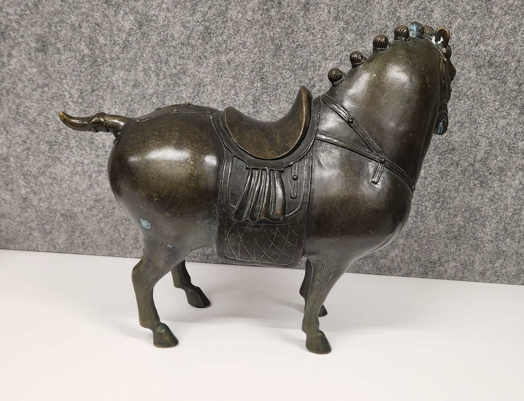 Statuette: Chinesisches Ming Pferd 4/6 – Usato da Wollerau venduto da CH8832 3