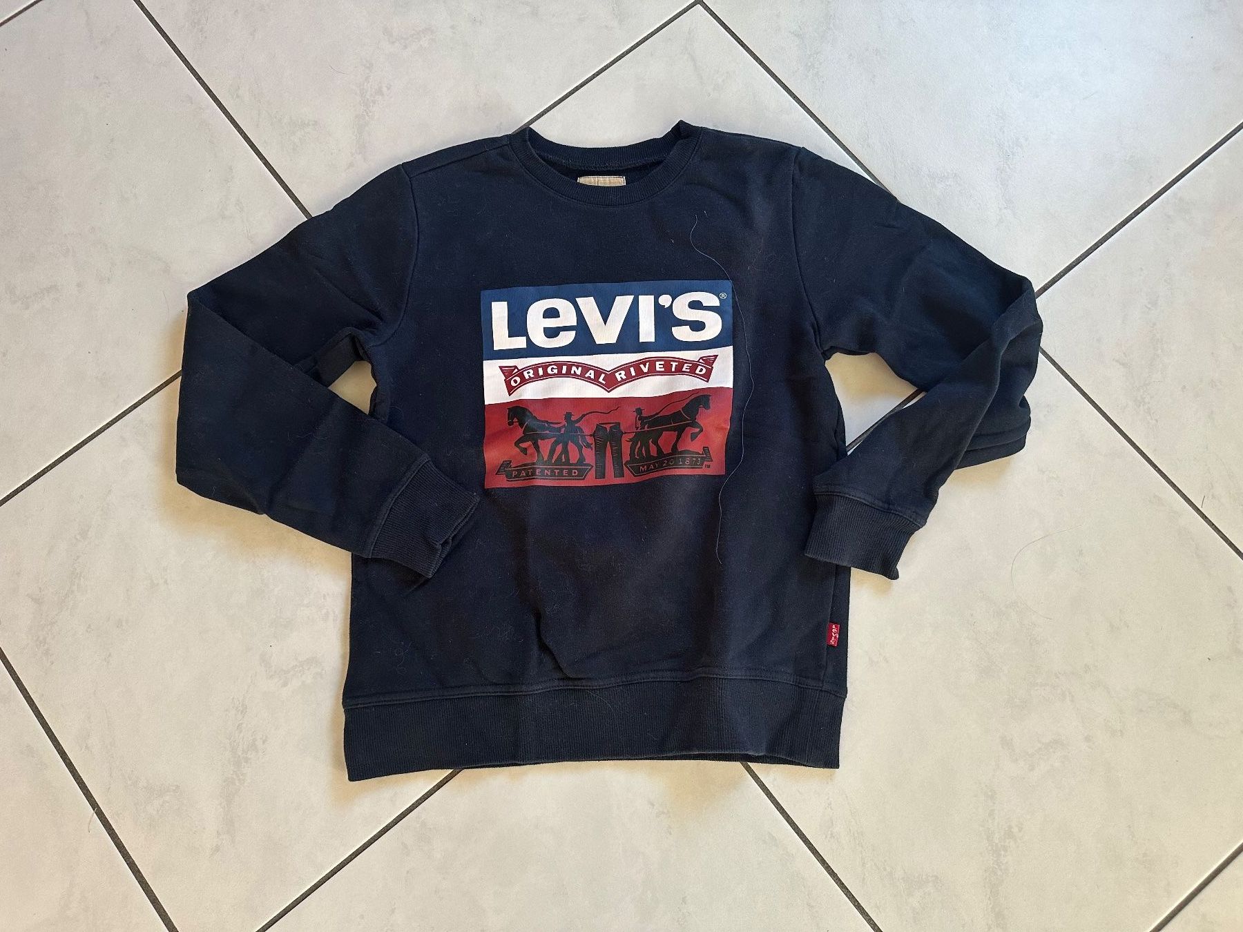 Levi's Maglioni & Felpe: LEVIS sweat 14ans – Nuovo (secondo la descrizione) da domdidier venduto da picolo99 1