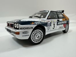 Lancia Delta HF Repsol 1:18 Acropolis Rally, inkl.OVP, RICKO