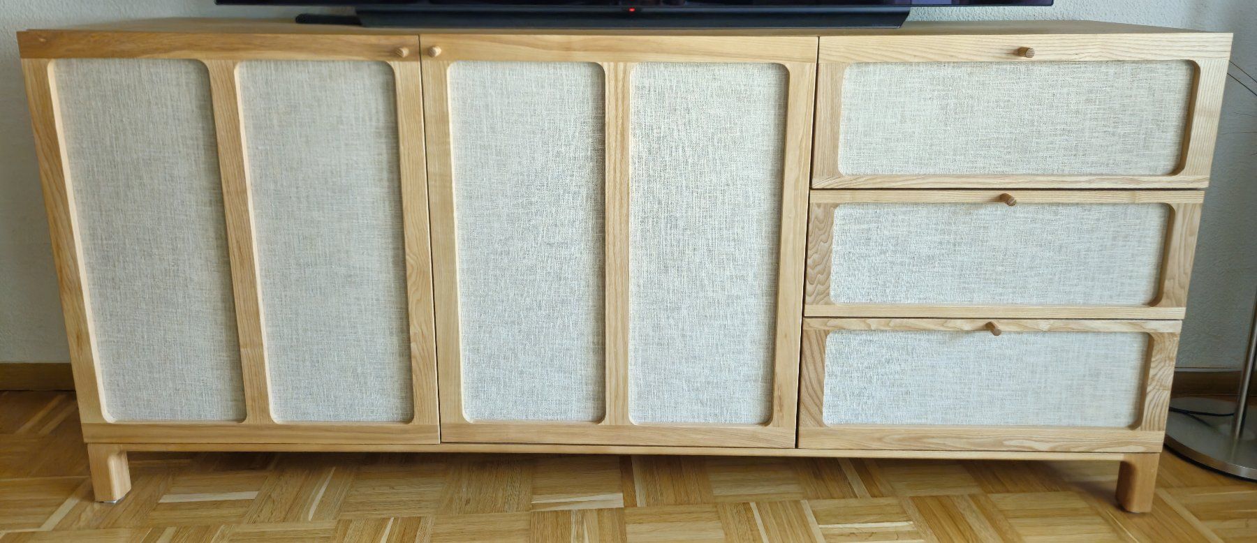 Pfister Büffets: Sideboard Leinen Natur – Gebraucht aus Nuglar von mjc_cw9f