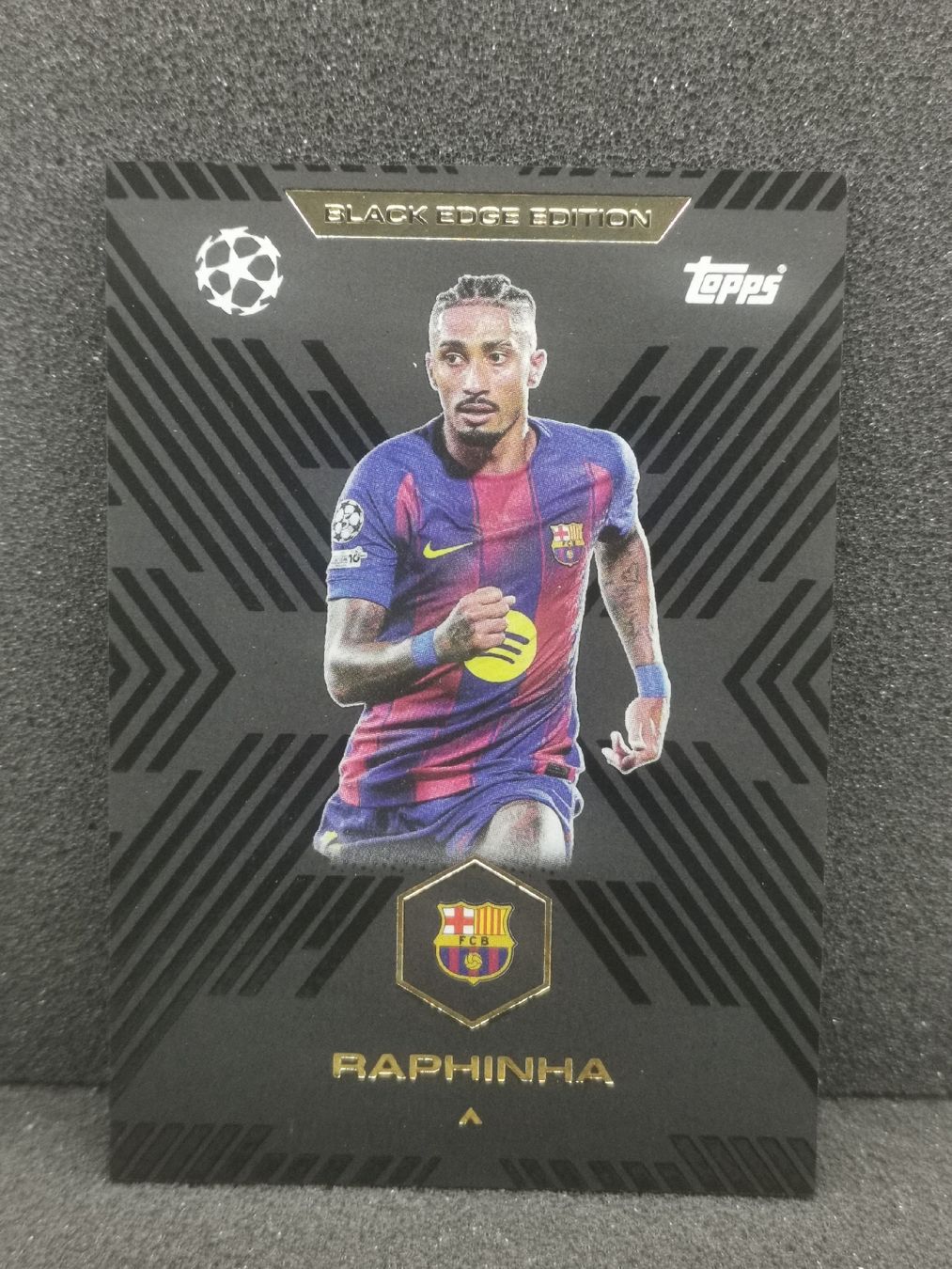 Topps Carte collezionabili: Match attax 2025 /26 Extra Raphinha Black Edge  – Usato da Einsiedeln venduto da sza_588x