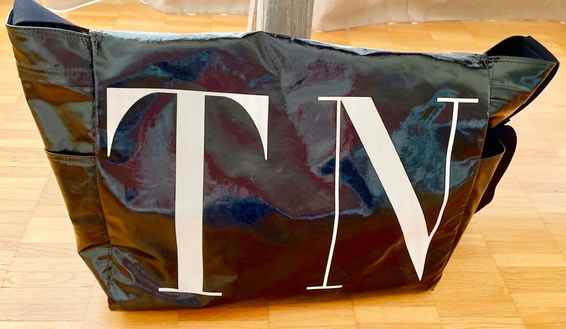 Valentino Borse: VALENTINO tasche – Nuovo (secondo la descrizione) da Zurich venduto da MX1000 1