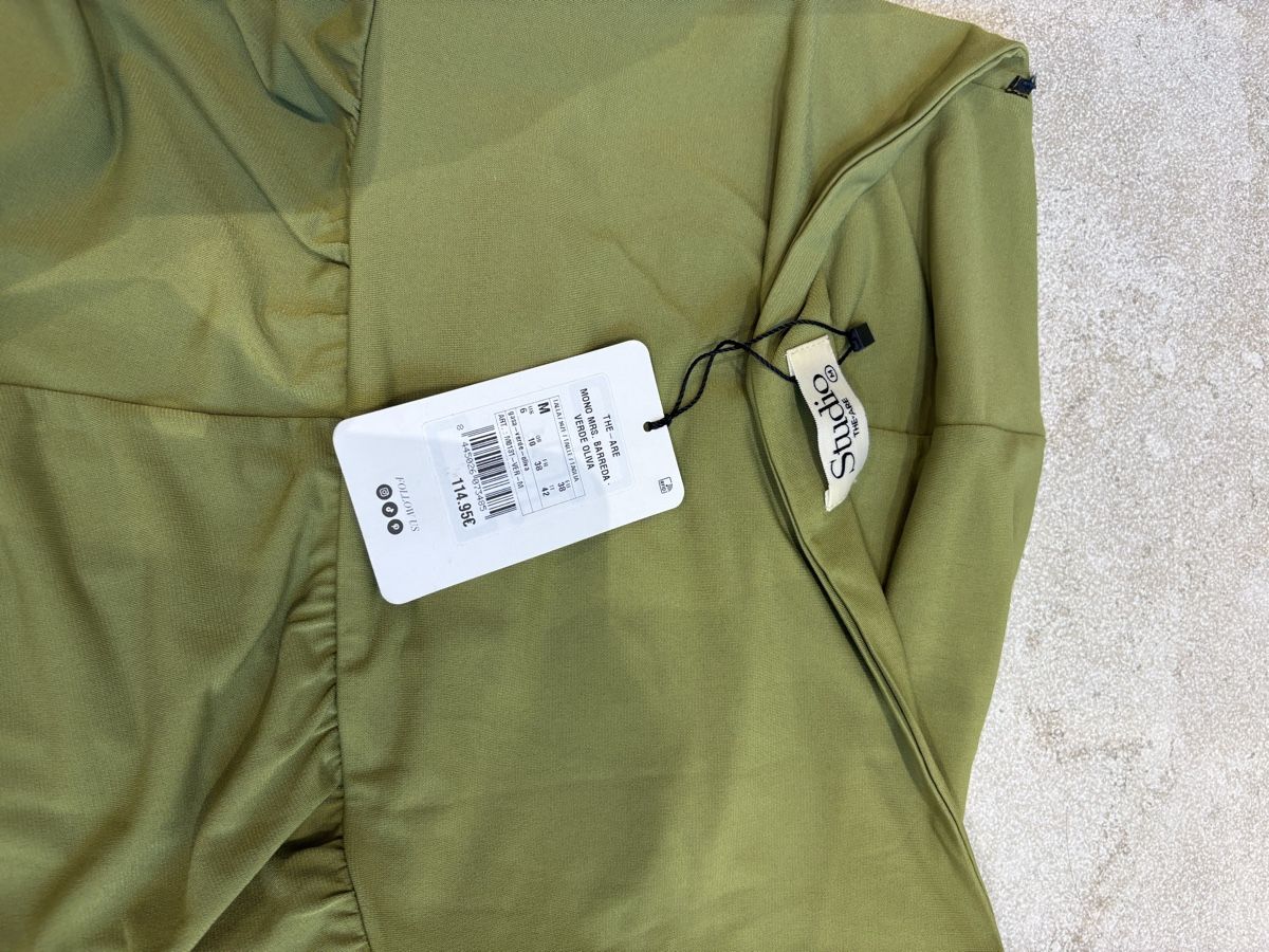 Jumpsuits: Extremely comfortable elegant green pantsuit – D'occasion à La Conversion par chi_td5v 4