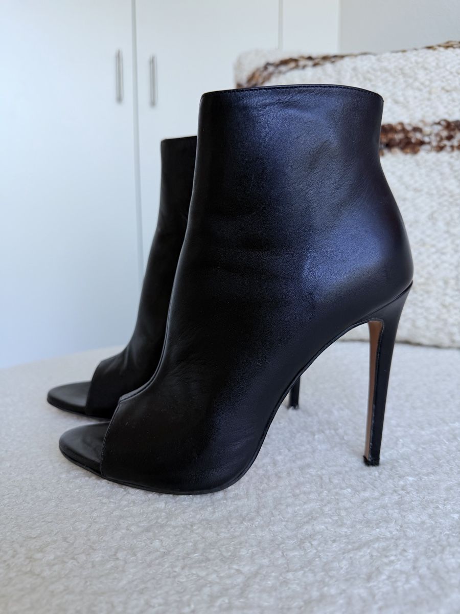 Scarpe da donna: Leather ankle boots – Nuovo (secondo la descrizione) da Luzern venduto da dsr_5h2h