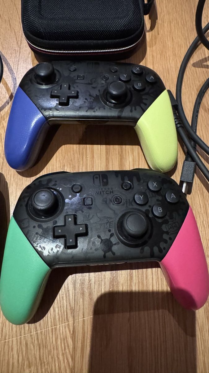 Nintendo Console: Nintendo Switch mit Zubehör Pokémon  – Usato da Wädenswil venduto da fabtastic 7